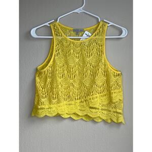 NWT Charlotte Russe Yellow Lace Scalloped Crop Top Size Medium